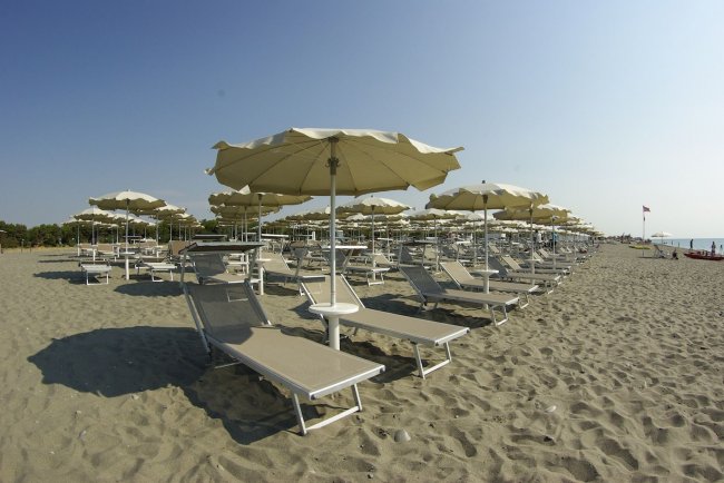 Sira Resort, la spiaggia di sabbia